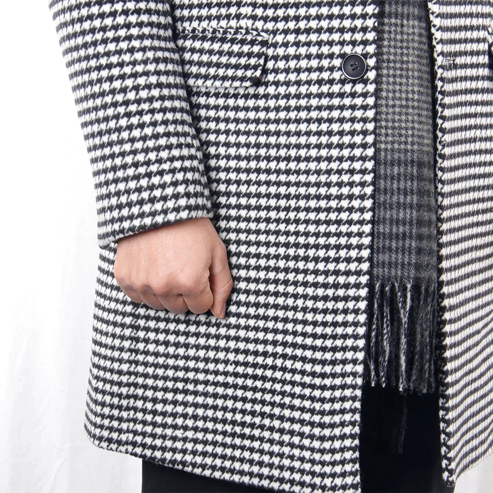 Large Houndstooth Tailored Bertu